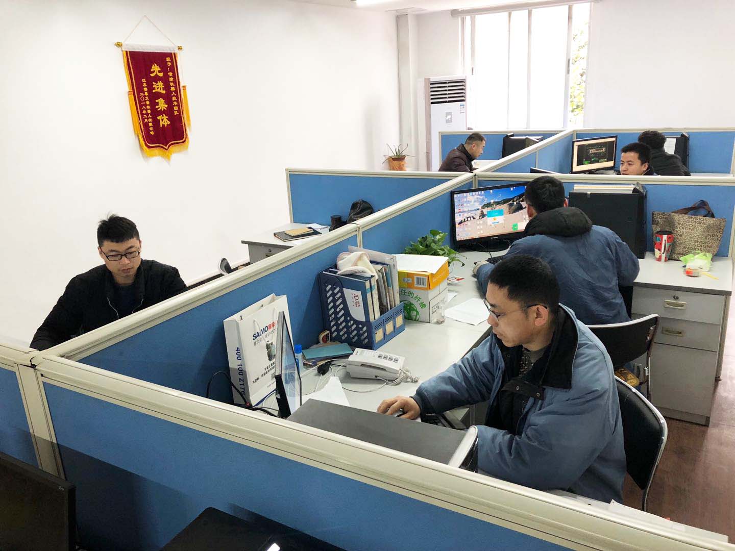 中国·银河集团(galaxy)艾普喷涂机器人